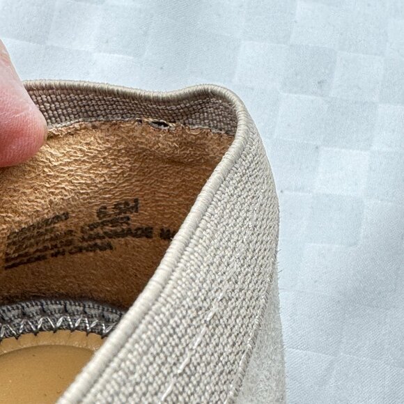 Me Too Women's Taupey Suede Pointed Toe Reign Flats - Picture 3 of 9